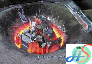 中频熔铝炉_副本.jpg